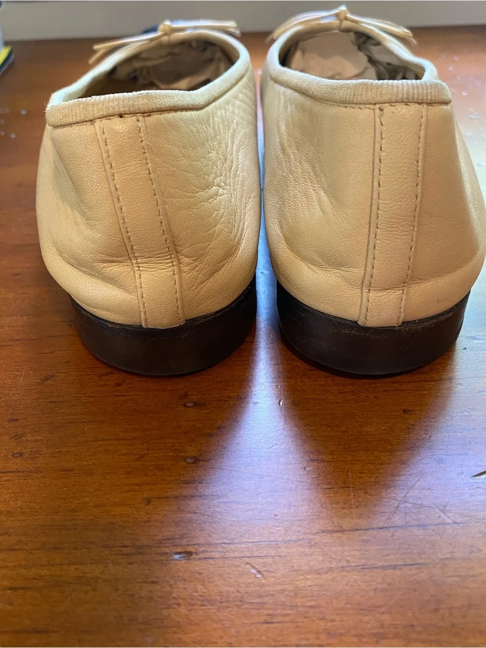 CHANEL Beige and Black Cap-Toe Leather Ballet Flats